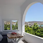 Beachside Agios Sostis