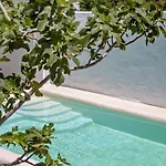 Beachside Agios Sostis بيت للعطل
